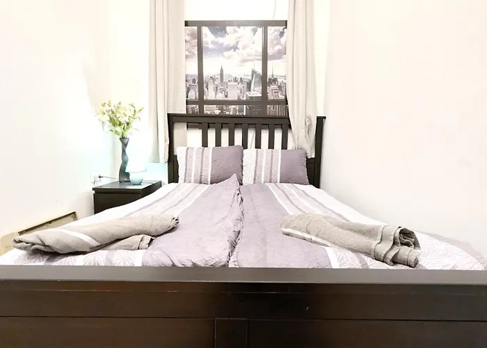 Проживание в семье Comfortable In Lugner City Area